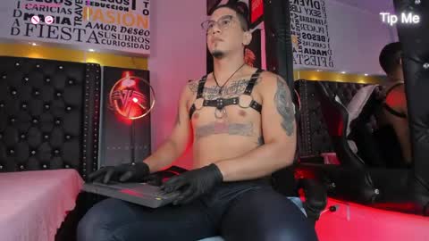 joshmiller___ online show from 05/26/26, 06:48