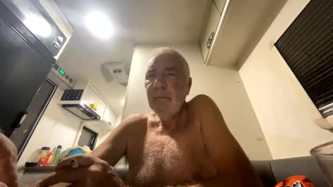 joshua19988945132 online show from 04/13/26, 01:22