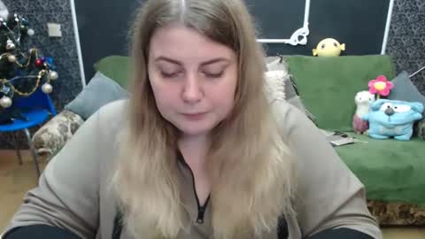 josiesun771 online show from 12/21/24, 07:56