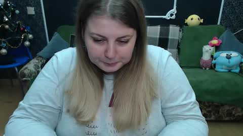 josiesun771 online show from 12/28/24, 07:33