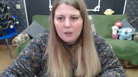 josiesun771 online show from 02/03/25, 10:36