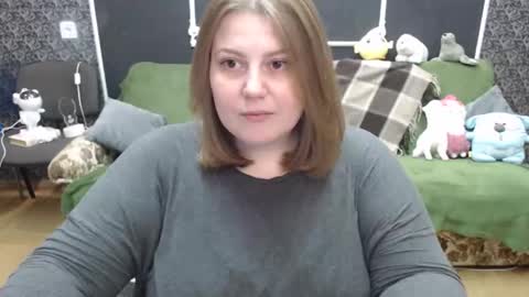 josiesun771 online show from 10/17/25, 10:40