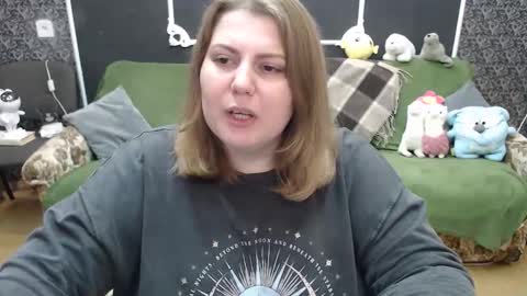 josiesun771 online show from 11/28/25, 11:57