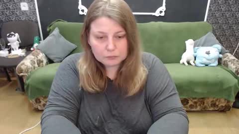 josiesun771 online show from 05/31/26, 12:01