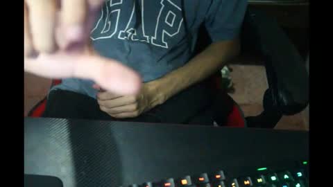 Snapshot of josssss666 chatting on 11/27/25, 09:06 josssss666 online show from 11/27/25, 09:06