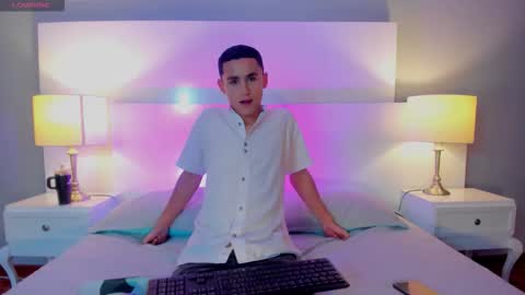 Snapshot of jostyn_rous chatting on 04/02/26, 12:58 Jostyn Rous online show from 04/02/26, 12:58