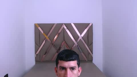 josue_linares online show from 02/19/26, 08:10