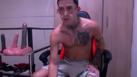 josue_linares online show from 03/20/26, 06:18