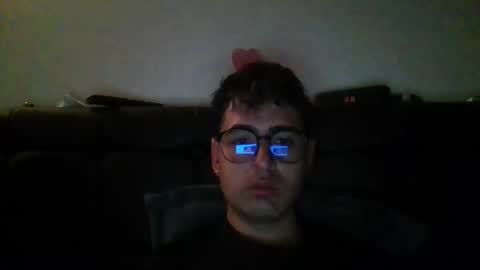 Snapshot of josux8 chatting on 12/22/25, 03:58 josux8 online show from 12/22/25, 03:58