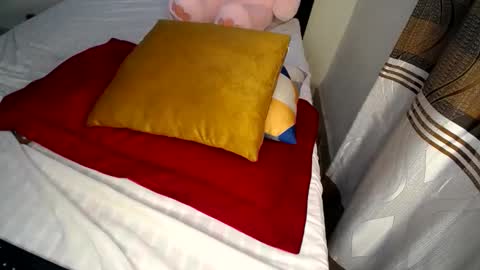 Snapshot of josyjee chatting on 10/02/25, 09:22 Josy online show from 10/02/25, 09:22