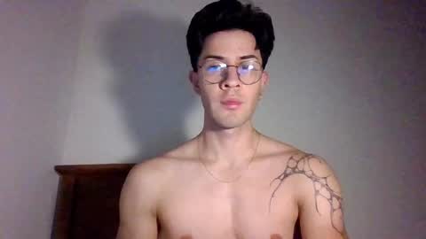 jotarojas1 online show from 12/26/24, 04:10