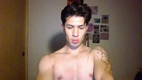 jotarojas1 online show from 01/07/25, 04:29