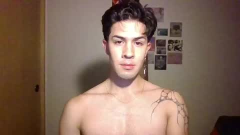 jotarojas1 online show from 01/08/25, 06:31