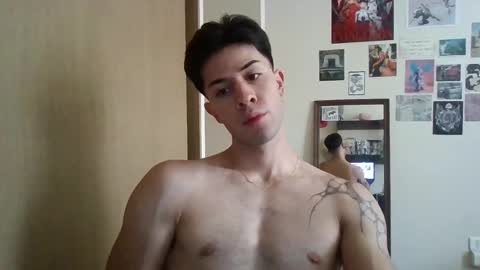 jotarojas1 online show from 01/12/25, 05:22