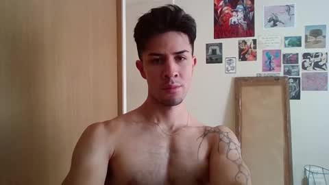 jotarojas1 online show from 03/11/25, 08:20