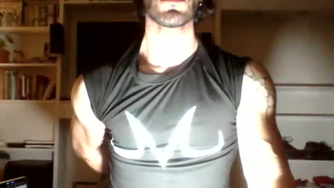jotarojas1 online show from 06/01/26, 09:27