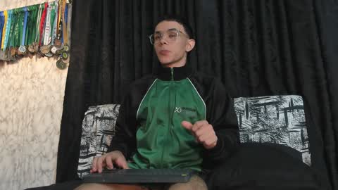 Im Jouliano online show from 01/17/25, 09:39