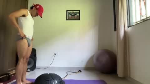 Im Jouliano online show from 05/23/26, 03:27