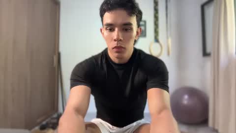 Im Jouliano online show from 07/11/26, 03:15