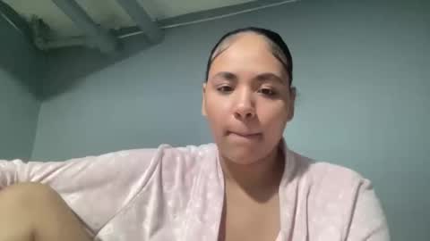 Snapshot of jousanie chatting on 09/16/25, 03:18 Josousie online show from 09/16/25, 03:18