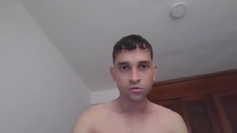 Snapshot of jovenvergonguapo09 chatting on 01/12/26, 02:11 Van Helsing online show from 01/12/26, 02:11