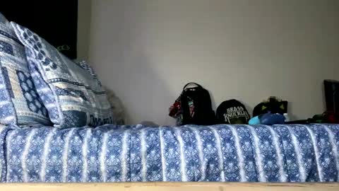 Joy3100 online show from 11/19/25, 06:24