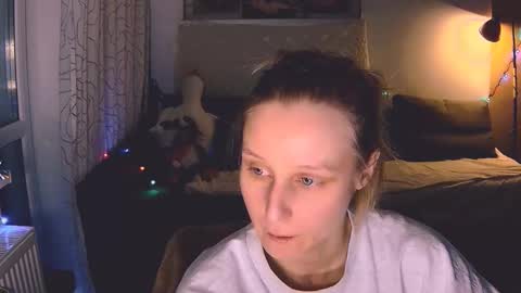 Snapshot of joy_keys chatting on 12/17/24, 01:49 joy_keys online show from 12/17/24, 01:49