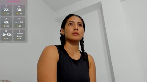 sofiaparker8 online show from 12/16/25, 08:47