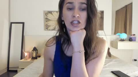 Snapshot of joycasidy chatting on 12/01/24, 07:36 CassidyJoy online show from 12/01/24, 07:36