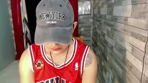 Snapshot of joycum_xxx chatting on 01/29/25, 03:54 JOY in your heart online show from 01/29/25, 03:54