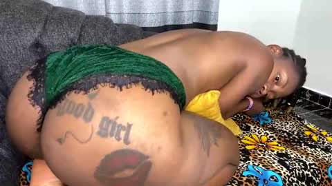 Butterflyass online show from 04/04/26, 11:46