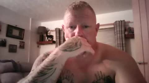 Snapshot of jp_sparky chatting on 09/18/25, 09:39 jp_sparky online show from 09/18/25, 09:39