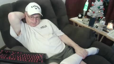 jpmel99 online show from 12/29/24, 03:11