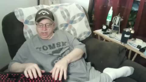 jpmel99 online show from 02/16/25, 02:20