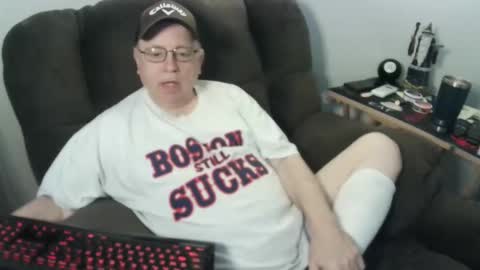 jpmel99 online show from 09/28/25, 10:04