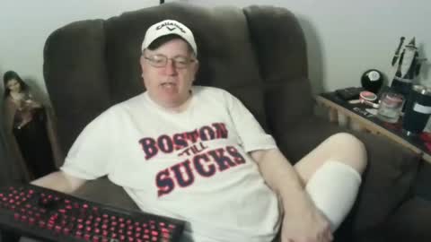 jpmel99 online show from 10/26/25, 12:49