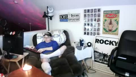 jpmel99 online show from 06/01/26, 12:12