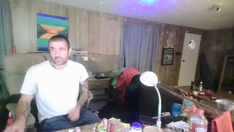 jrizzle1111 online show from 02/14/26, 11:51