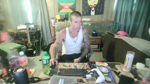 Snapshot of jrizzle1111 chatting on 06/22/26, 06:38 jrizzle1111 online show from 06/22/26, 06:38