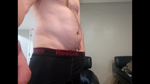 Snapshot of jrm0087 chatting on 12/13/25, 11:32 Jay online show from 12/13/25, 11:32