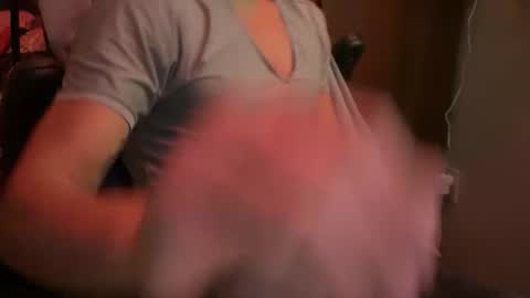 Snapshot of jrxguy chatting on 11/19/25, 06:35 jrxguy online show from 11/19/25, 06:35