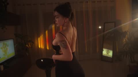 Jennifer Diaz online show from 03/21/26, 09:51