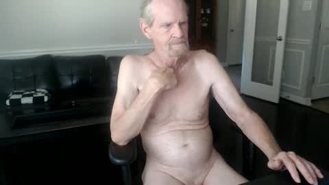 jtull52 online show from 10/11/25, 07:34