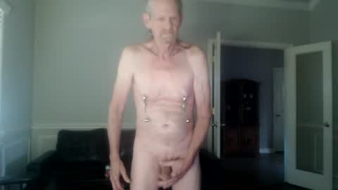 jtull52 online show from 07/13/26, 04:43