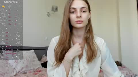 Julia and Julia online show from 07/16/26, 12:00