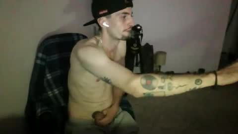 juan235665 online show from 04/18/26, 03:54