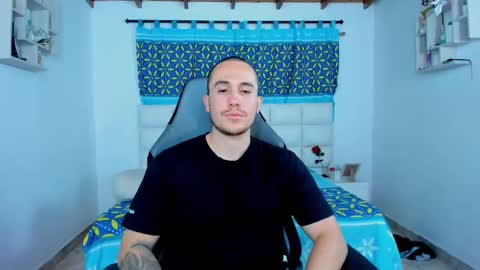 Juan online show from 02/18/25, 12:37