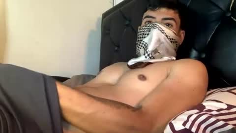 Snapshot of juan_bunny chatting on 06/21/26, 01:24 lJuanl online show from 06/21/26, 01:24