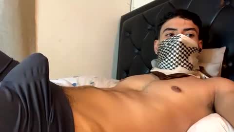 Snapshot of juan_bunny chatting on 06/22/26, 01:41 lJuanl online show from 06/22/26, 01:41