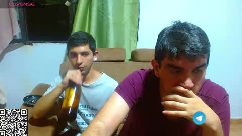 Snapshot of juan_da0093 chatting on 05/18/26, 02:40 Juan Da online show from 05/18/26, 02:40